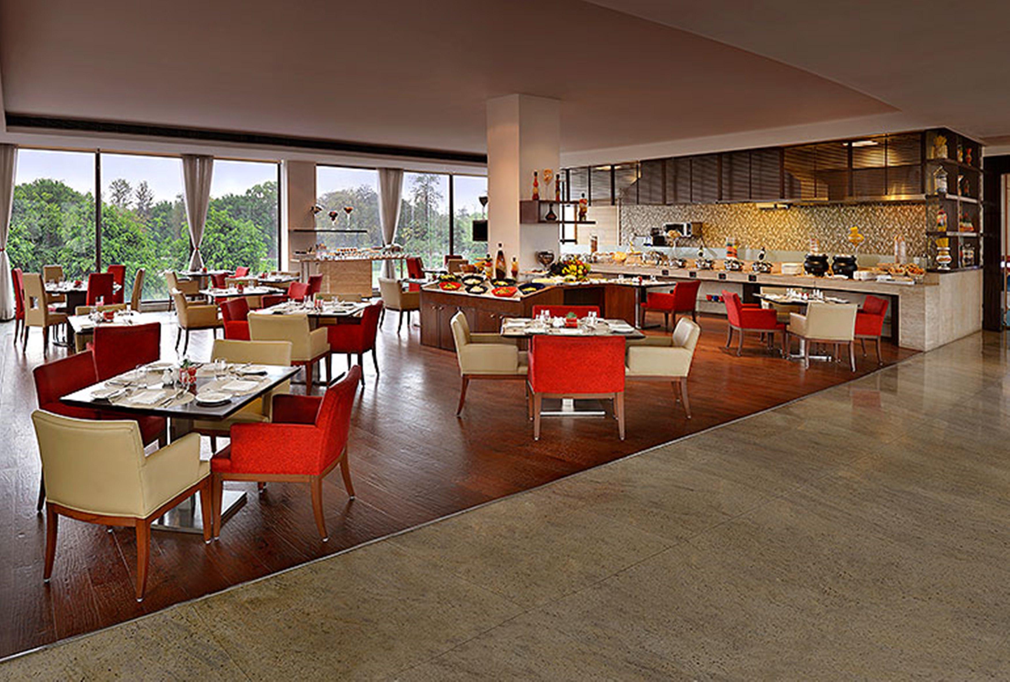 Four Points By Sheraton New Delhi, Airport Highway Exterior foto