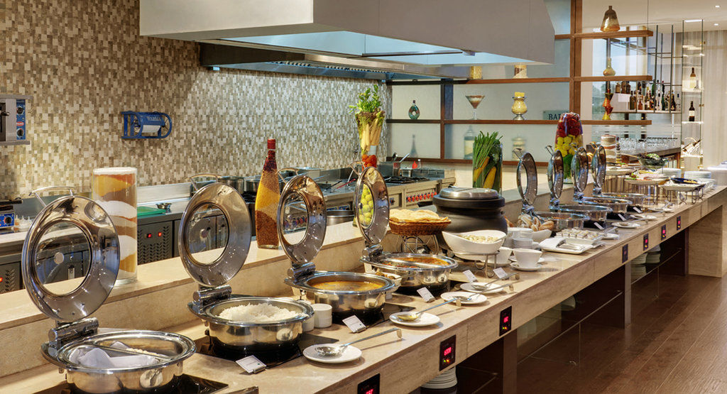 Four Points By Sheraton New Delhi, Airport Highway Exterior foto